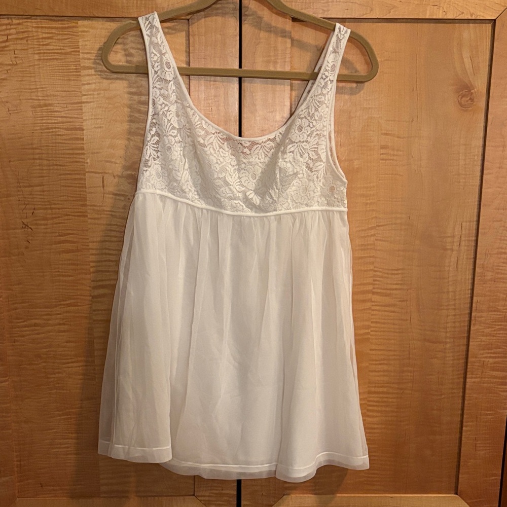 Vintage Lovely Sexy Flirty Chic White Lace Chemise Size 36